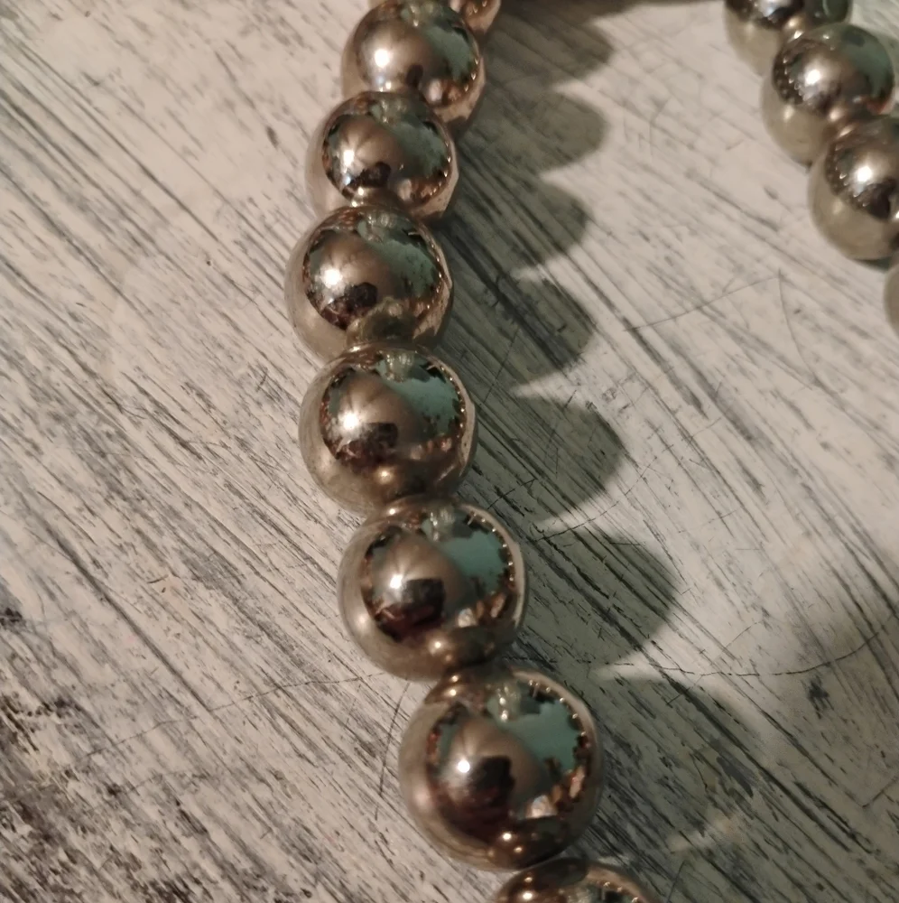 Classic Silver Bead Necklace - Picture 2 of 8